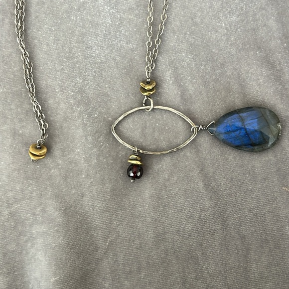 Labradorite and garnet necklace - Picture 6 of 6
